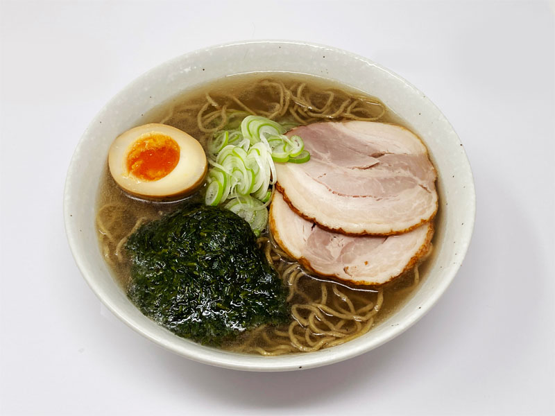 秋田の味 ぎばさ塩中華そば 12袋（12人前） ＜常温＞ （沖縄・離島は配送不可） 海藻 あかもく 練り込み麺 鯛だし魚介スープ ラーメン ギフト gift 母の日 父の日 御中元 御歳暮 誕生日 プレゼント