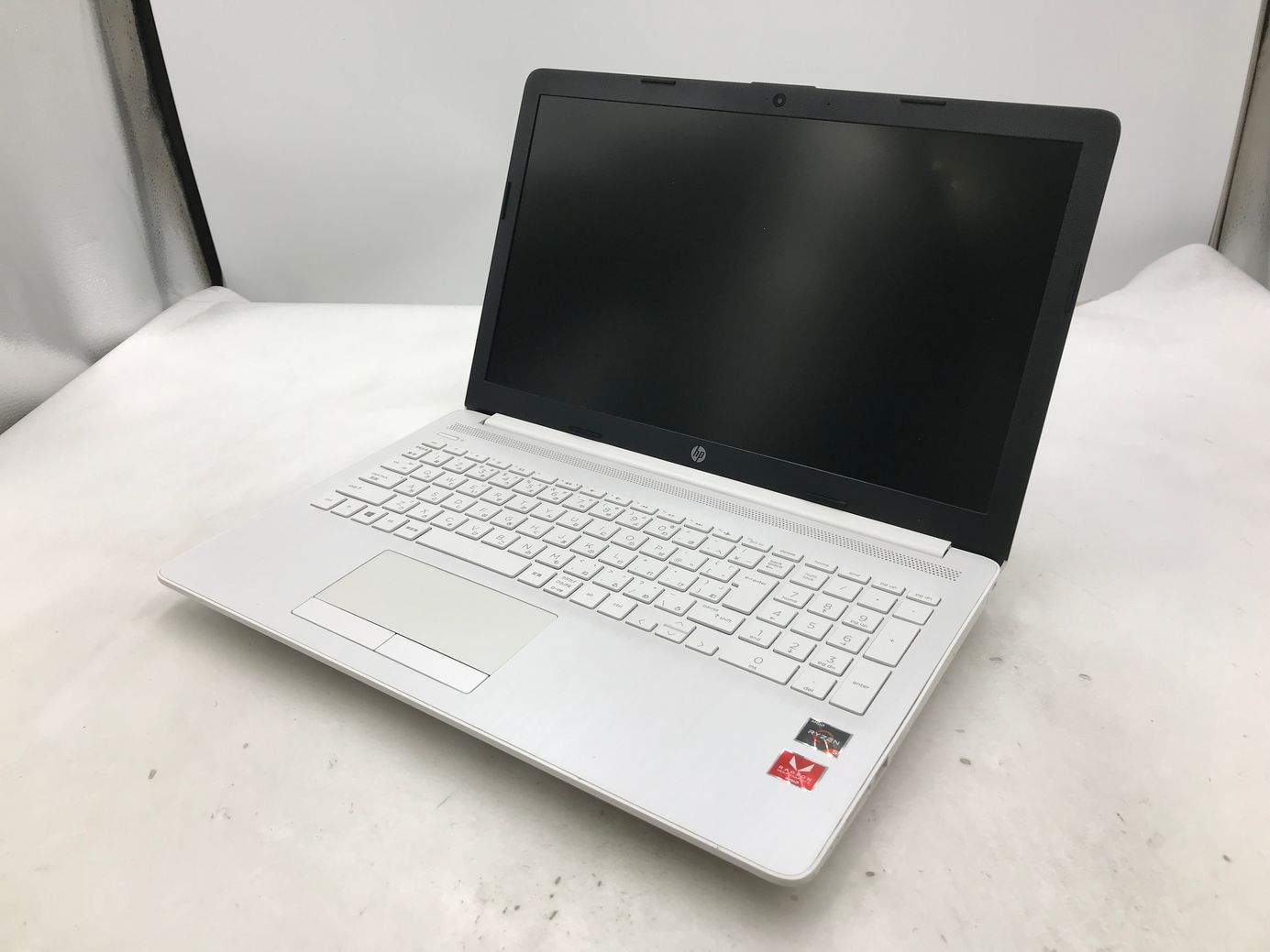 HP / ノートPC / HP Laptop 15-db0161AU / 第2世代Ryzen 5 / グラフィックボード Advanced Micro Devices, Inc. [AMD/ATI] Raven Ridge [Radeon Vega Series / Radeon Vega Mobile Series] 1GB / メモリ 8GB【中古品】