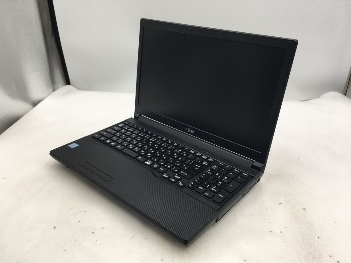 FUJITSU / ノートPC / LIFEBOOK A576/N FMVA12TK1 / 第6世代Core i5 / グラフィックボード Intel Corporation Skylake GT2 [HD Graphics 520] 32MB / 光学ドライブ DVDRAM GUD0N / メモリ 8GB【中古品】