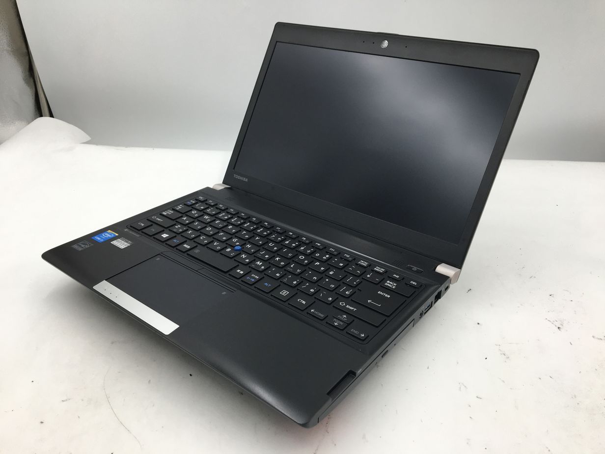TOSHIBA / ノートPC / dynabook R93/PB PRB93PB-BUA / SSD 256GB / 第4世代Core i7 / グラフィックボード Intel Corporation 4th Gen Core Processor Integrated Graphics Controller 32MB / 光学ドライブ BD-MLT UJ272 / メモリ 8GB【中古品】