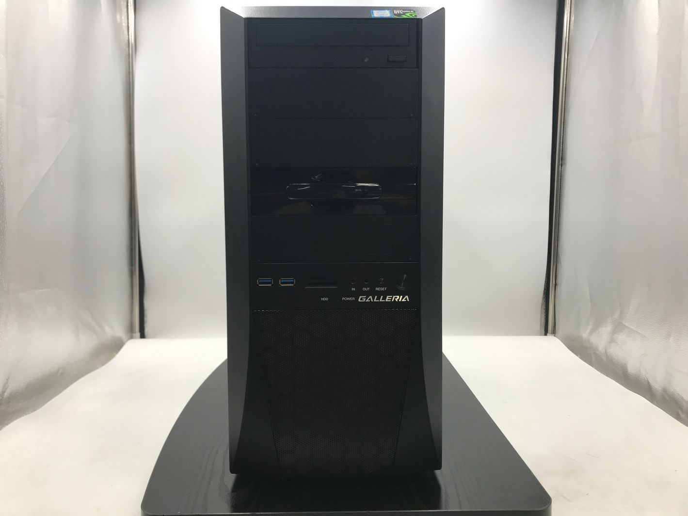 Thirdwave / デスクトップPC ゲーミングPC / GALLLERIA ZT / 第9世代Core i7 / グラフィックボード NVIDIA Corporation TU116 [GeForce GTX 1660 Ti] 6GB / 光学ドライブ DVDRAM GH24NSD5 / メモリ 16GB【中古品】