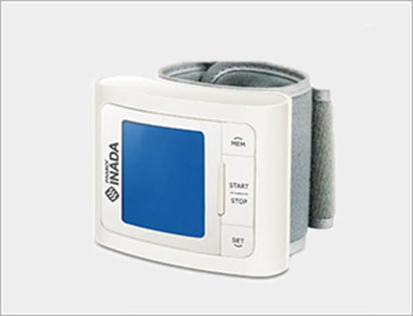 ファミリーイナダ 手首式血圧計 FBM-100 2017年製