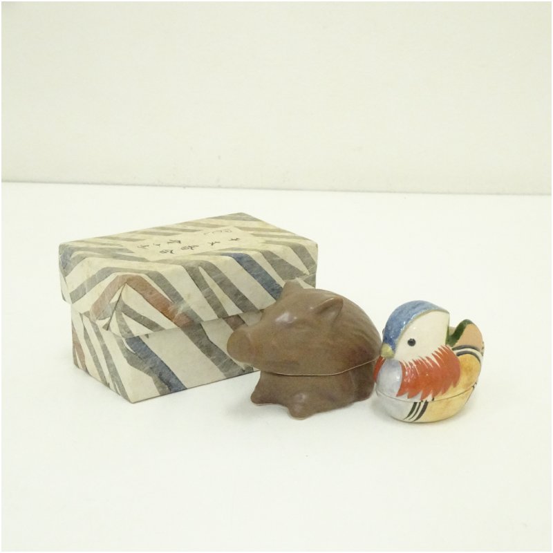 【中古】【香道】貴山造　干支亥香合・佐々木松楽造　酉香合　2点セット茶道具 茶道 香道 香道具 おしゃれ かわいい アンティーク インテリア 骨董 茶器 お香入れ 1月 12月 冬