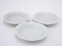 【中古】【陶芸・陶器】古物 白磁彫文小皿3客【送料無料】食器 器 おしゃれ かわいい 骨董 取り皿 醤油皿 料理 アンティーク インテリア レトロ 雑貨