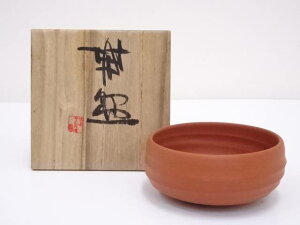 【中古】【スーパーSALE65%オフ】【茶道具】佐渡無明異焼 国三造 朱泥茶碗【送料無料】茶道 抹茶 おしゃれ 抹茶茶碗 抹茶碗 和食器 レトロ 茶器 骨董 茶わん 茶会 茶の湯 佐渡無名異焼
