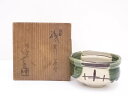 【中古】【茶道具】陶丘堂造 織部沓形茶碗【送料無料】茶道 抹茶 おしゃれ 抹茶茶碗 抹茶碗 和食器 レトロ 茶器 骨董 茶わん 茶会 茶の湯 5月 8月 11月 春 夏 秋