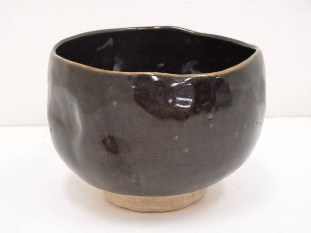 【中古】【茶道具】作家物　灰釉手捻茶碗【送料無料】茶道 抹茶 おしゃれ 抹茶茶碗 抹茶碗 和食器 レトロ 茶器 骨董 茶わん 茶会 茶の湯
