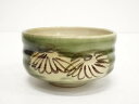 【中古】【茶道具】織部茶碗【送料無料】茶道 抹茶 おしゃれ 抹茶茶碗 抹茶碗 和食器 レトロ 茶器 骨董 茶わん 茶会 茶の湯 5月 11月 春 秋