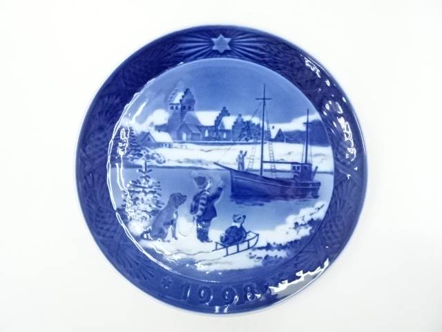 【中古】【陶芸 陶器】ロイヤルコペンハーゲン（Royal Copenhagen） イヤープレート（1998年）【送料無料】 中古 ROYAL COPENHAGEN 洋食器 おしゃれ ブランド カフェ 雑貨 キッチン 北欧