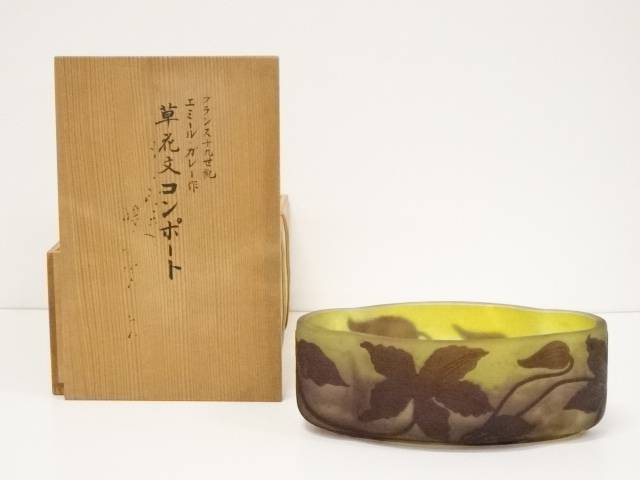 【ガラス】エミール・ガレ　草花文コンポート（箱付）【送料無料】[中古 器 皿 食器 おしゃれ コンポート皿 アンティーク インテリア 上品 華やか 脚付き 来客 twot]のサムネイル