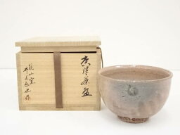 【中古】【GWセール55%オフ】【茶道具】唐津焼　鏡山窯　井上東也造　茶碗（共箱）【送料無料】[中古 茶道 抹茶 茶道具 おしゃれ 抹茶茶碗 抹茶碗 和食器 レトロ 茶器 茶わん 骨董 茶会 茶の湯]