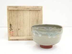 【中古】【スーパーSALE65%オフ】【茶道具】佐渡無名異焼 玉堂窯造 朱泥地窯変茶碗(共箱)【送料無料】茶道 抹茶 おしゃれ 抹茶茶碗 抹茶碗 和食器 レトロ 茶器 骨董 茶わん 茶会 茶の湯