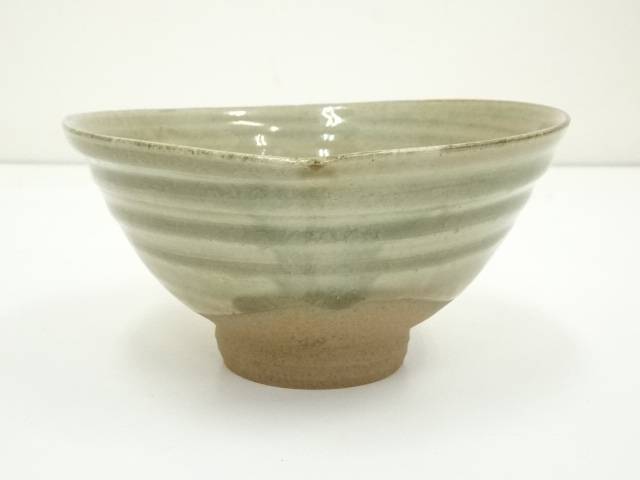 灰釉　六角　茶碗　在銘　桐箱付き　骨董品 ♥灰釉 六角 茶碗 在銘 骨董品 灰釉 六角 茶碗 在銘 桐