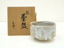 【中古】【GWセール55 オフ】【茶道具】秀峰造 鼡志野茶碗（共箱）【送料無料】 中古 茶道 抹茶 茶道具 おしゃれ 抹茶茶碗 抹茶碗 和食器 レトロ 茶器 茶わん 骨董 茶会 茶の湯