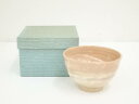 【中古】【茶道具】作家物 萩茶碗(箱付)【送料無料】茶道 抹茶 おしゃれ 抹茶茶碗 抹茶碗 和食器 レトロ 茶器 骨董 茶わん 茶会 茶の湯 9月 秋