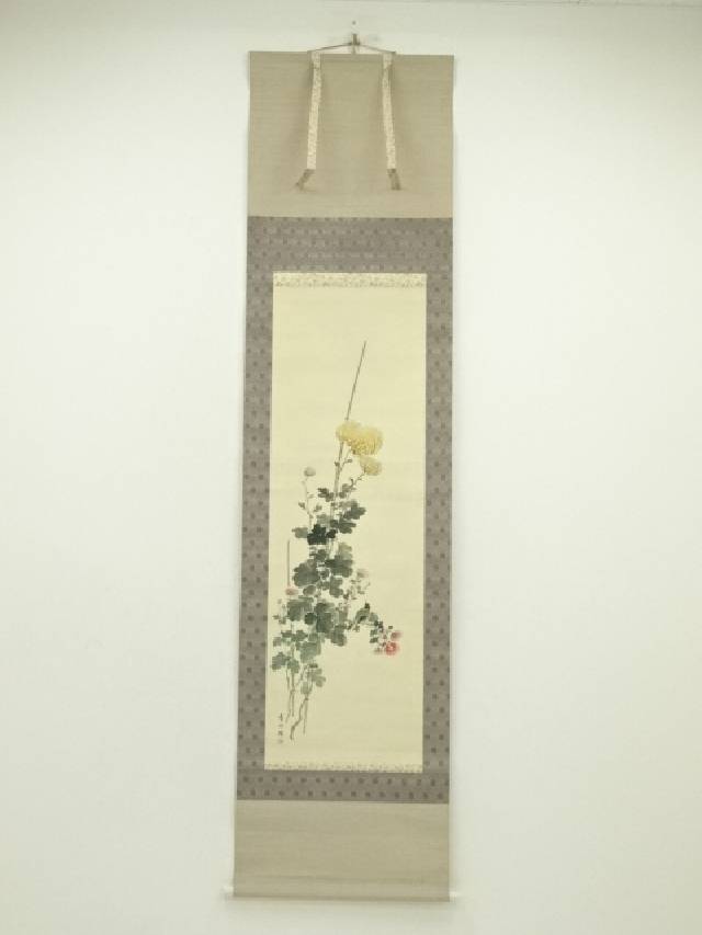 【中古】【書画】1959年　一噌青水筆　秋庭競艶　花鳥図　肉筆絹本掛軸（共箱）【送料無料】掛け軸 床の間 書 おしゃれ 絵画 表具 芸術 茶道 年中掛け インテリア 茶掛 掛物 和室