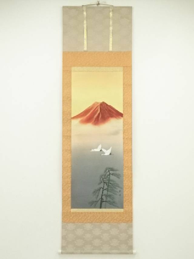 【中古】【書画】秀峰筆　赤富士　肉筆絹本掛軸【送料無料】掛け軸 床の間 書 おしゃれ 絵画 表具 芸術 茶道 年中掛け インテリア 茶掛 掛物 和室