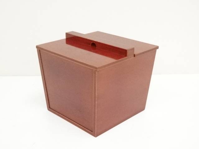 【中古】【茶道具】春慶塗　釣瓶水指（箱付）【送料無料】水指し 茶道 茶道具 おしゃれ 水差し 抹茶 インテリア 茶器 水器 お茶 骨董 茶会のサムネイル