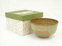 【中古】【茶道具】万代草山造 茶碗(箱付)【送料無料】茶道 抹茶 おしゃれ 抹茶茶碗 抹茶碗 和食器 レトロ 茶器 骨董 茶わん 茶会 茶の湯