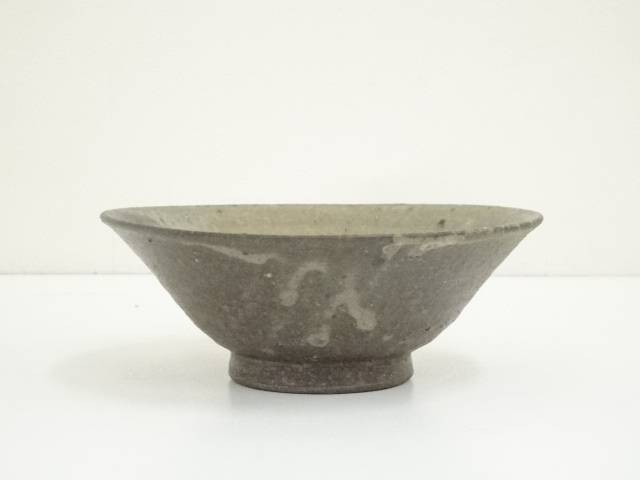 【中古】【茶道具】備前焼　作家物　平茶碗【送料無料】茶道 抹茶 おしゃれ 抹茶茶碗 抹茶碗 和食器 レトロ 茶器 骨董 茶わん 茶会 茶の湯 夏