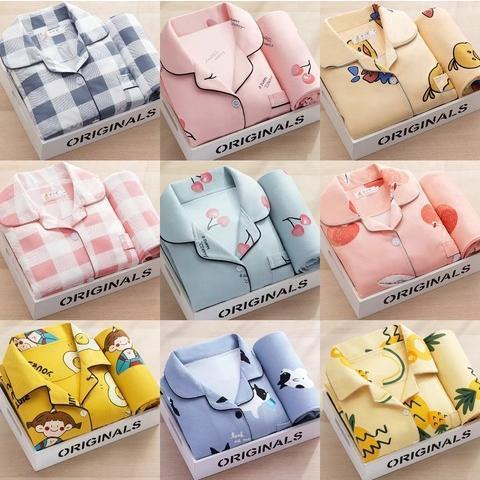 ●素材：綿/ポリエステル適シーズン：春秋冬参考サイズ(単位：CM ）M 体重40-0kgL 体重0-60kgXL: 体重60-70kg2XL: 体重70-80kgサイズ測定には多少の誤差がある場合もございますのでご了承ください。●柔らかな肌触りと軽い着心地に感動！！あったか可愛い！●サイズ表記は目安です。若干の誤差(約1?3cm前後)がある場合がございます。●商品のお色は、照明の関係で実物と多少の違いが生じることがございます。ご了承ください。【かわいい、秋パジャマセット】無地にパイピングが絶妙なアクセントの可愛くてなパジャマセット。返品交換しかねます、ご了承くださいませ