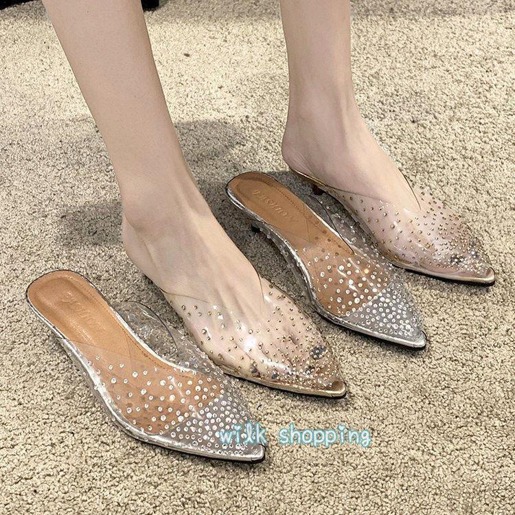 【素材】：PUゴム 【カラー】：シルバー、ゴールド 【サイズ】：（約） *ヒール高さ：4cm *34＝220 *3＝22 *36＝230 *37＝23 *38＝240 *3＝24 *40＝20 【商品説明】：ミュールサンダル レディース 履きやすい 夏 サボサンダル ポインテッドトゥ ピンヒール ハイヒール透明pu パーディシューズ 歩きやすい 美脚 大人 新作