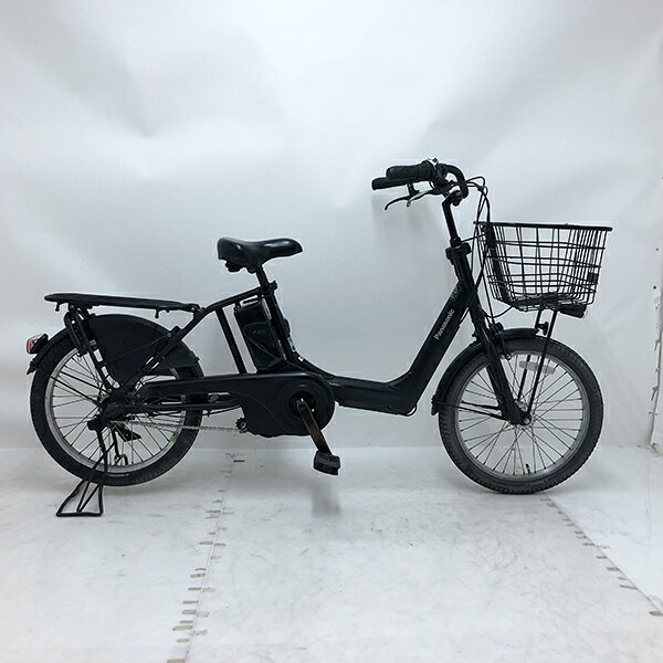 ◇◆◇◆◇ 商 品 情 報 ◇◆◇◆ 【外観ランク】　Bランク 【リユース・中古】　電動アシスト子供乗せ対応小径自転車 【メーカー】　パナソニック 【タイヤ】　　20インチ 【ギア】　　　内装3段 【カラー】　　ブラック系 LEDバッテリーライト ローラーブレーキ アルミフレーム 最新基準モーター搭載 キャリアクラス27 幼児二人同乗基準適合車 サークル錠付き(スペアキー：無し) バッテリー・充電器付 13.2Ah新品バッテリー搭載(実力容量：100％) ソーラーオートテール　作動未確認 安全性に問題のあるパーツは全て交換済み！ 【注意事項】 ※リユース商品の為、装備、スペックが純正と異なる場合がございます。 ※パーツ交換時に別メーカーのパーツが付いている場合がございます。 ※説明書の付属は御座いません。 ※画像に写りきれない使用・保管に伴う小傷や線傷がある場合がございます。 ※店舗と在庫共有している場合が御座いますので、品切れの際はキャンセル扱いとなります。