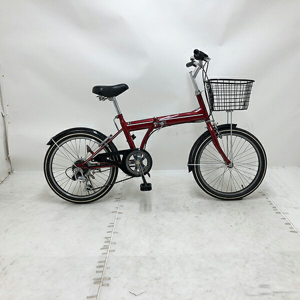 ◇ ◆ ◇ ◆ ◇ 商 品 情 報 ◇ ◆ ◇ ◆ ◇ 【外観ランク】　Aランク 【リユース・中古】　折り畳み自転車 【メーカー】　国内メーカー 【タイヤ】　　20インチ 【ギア】　　　外装6段 【カラー】　　レッド系 折り畳みサイズ　縦900mm × 横800mm × 幅560mm (約) ライト無し 1本スタンド サークル錠付き（スペアキー：1本） 安全性に問題のあるパーツは全て交換済み！ 【注意事項】 ※リユース商品の為、装備、スペックが純正と異なる場合がございます。 ※パーツ交換時に別メーカーのパーツが付いている場合がございます。 ※説明書の付属は御座いません。 ※画像に写りきれない使用・保管に伴う小傷や線傷がある場合がございます。 ※店舗と在庫共有している場合が御座いますので、品切れの際はキャンセル扱いとなります。