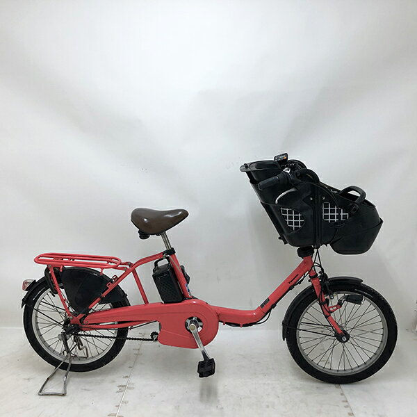 ◇◆◇◆◇ 商 品 情 報 ◇◆◇◆ 【外観ランク】　Bランク 【リユース・中古】　電動アシスト子供乗せ対応小径自転車 【メーカー】　パナソニック 【タイヤ】　　20インチ 【ギア】　　　内装3段 【カラー】　　ピンク系 LEDバッテリーライト ローラーブレーキ 最新基準モーター搭載 キャリアクラス27 幼児二人同乗基準適合車 サークル錠付き(スペアキー：無し) バッテリー・新品充電器付 16Ahバッテリー搭載(実力容量：90-81％) ソーラーオートテール　作動未確認 安全性に問題のあるパーツは全て交換済み！ 【注意事項】 ※リユース商品の為、装備、スペックが純正と異なる場合がございます。 ※パーツ交換時に別メーカーのパーツが付いている場合がございます。 ※説明書の付属は御座いません。 ※画像に写りきれない使用・保管に伴う小傷や線傷がある場合がございます。 ※店舗と在庫共有している場合が御座いますので、品切れの際はキャンセル扱いとなります。