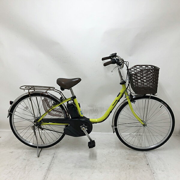 ◇◆◇◆◇ 商 品 情 報 ◇◆◇◆◇ 【外観ランク】　Bランク 【リユース・中古】　電動アシスト自転車 【メーカー】　パナソニック 【タイヤ】　　26インチ 【ギア】　　　内装3段 【カラー】　　グリーン系 LEDバッテリーライト ローラーブレーキ 最新基準モーター搭載 キャリアクラス27 サークル錠付き(スペアキー：無し) バッテリー・充電器付き 8Ahバッテリー搭載(実力容量：90-81％) 安全性に問題のあるパーツは全て交換済み！ 【！注意事項！】 リユース商品の為、装備、スペックが純正と異なる場合がございます。 パーツ交換時に別メーカーのパーツが付いている場合がございます。 説明書の付属は御座いません。 画像に写りきれない使用・保管に伴う小傷や線傷がある場合がございます。 店舗と在庫共有している場合が御座いますので、品切れの際はキャンセル扱いとなります。