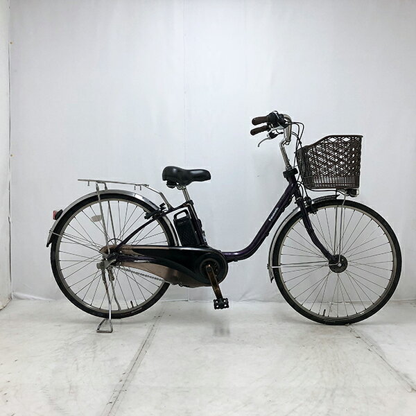 ◇◆◇◆◇ 商 品 情 報 ◇◆◇◆◇ 【外観ランク】　Bランク 【リユース・中古】　電動アシスト自転車 【メーカー】　パナソニック 【タイヤ】　　26インチ 【ギア】　　　内装3段 【カラー】　　パープル系 LEDバッテリーライト ローラーブレーキ ステンレスリム 最新基準モーター搭載 キャリアクラス27 サークル錠付き(スペアキー：無し) バッテリー・充電器付き 12Ahバッテリー搭載(実力容量：90-81％) ソーラーオートテール　作動未確認 安全性に問題のあるパーツは全て交換済み！ 【！注意事項！】 リユース商品の為、装備、スペックが純正と異なる場合がございます。 パーツ交換時に別メーカーのパーツが付いている場合がございます。 説明書の付属は御座いません。 画像に写りきれない使用・保管に伴う小傷や線傷がある場合がございます。 店舗と在庫共有している場合が御座いますので、品切れの際はキャンセル扱いとなります。