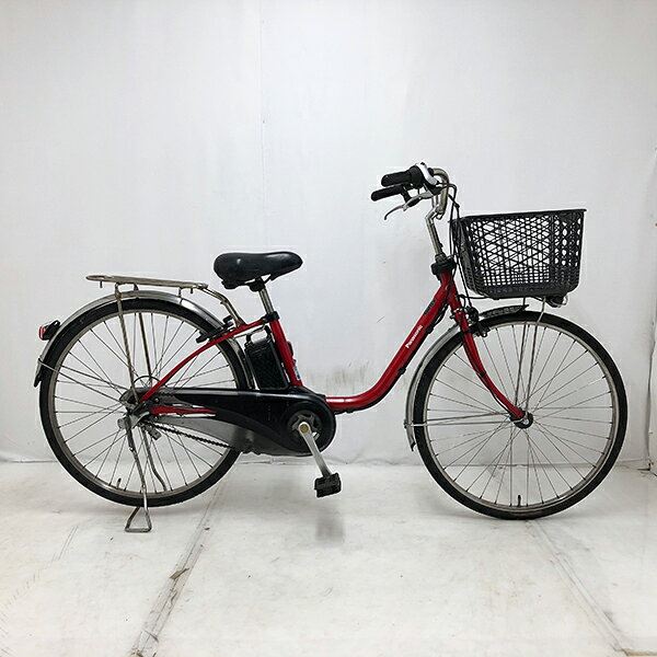 ◇◆◇◆◇ 商 品 情 報 ◇◆◇◆◇ 【外観ランク】　Bランク 【リユース・中古】　電動アシスト自転車 【メーカー】　パナソニック 【タイヤ】　　26インチ 【ギア】　　　内装3段 【カラー】　　レッド系 LEDバッテリーライト ローラーブレーキ ステンレスリム 最新基準モーター搭載 キャリアクラス27 サークル錠付き(スペアキー：無し) バッテリー・充電器付き 16Ahバッテリー搭載(実力容量：90-81％) ソーラーオートテール　作動未確認 安全性に問題のあるパーツは全て交換済み！ 【！注意事項！】 リユース商品の為、装備、スペックが純正と異なる場合がございます。 パーツ交換時に別メーカーのパーツが付いている場合がございます。 説明書の付属は御座いません。 画像に写りきれない使用・保管に伴う小傷や線傷がある場合がございます。 店舗と在庫共有している場合が御座いますので、品切れの際はキャンセル扱いとなります。