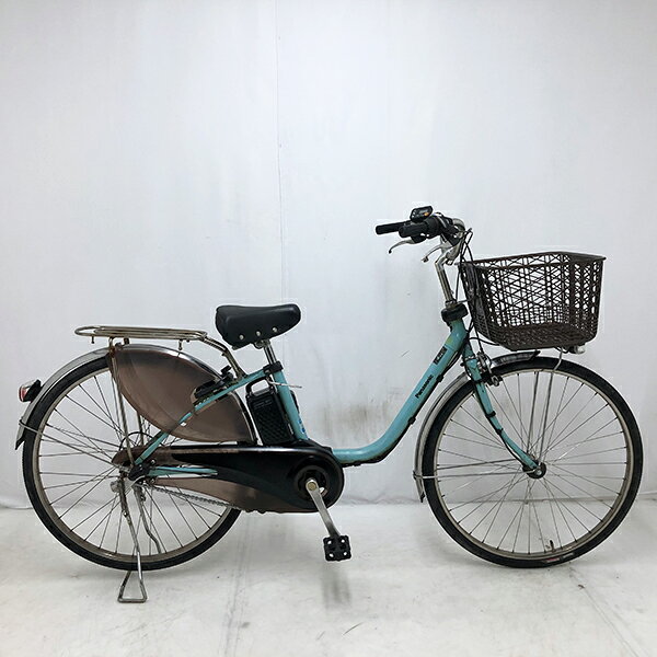 ◇◆◇◆◇ 商 品 情 報 ◇◆◇◆◇ 【外観ランク】　Bランク 【リユース・中古】　電動アシスト自転車 【メーカー】　パナソニック 【タイヤ】　　26インチ 【ギア】　　　内装3段 【カラー】　　ブルー系 LEDバッテリーライト ローラーブレーキ ステンレスリム 最新基準モーター搭載 キャリアクラス27 サークル錠付き(スペアキー：無し) バッテリー・充電器付き 12Ahバッテリー搭載(実力容量：90-81％) ソーラーオートテール　作動未確認 安全性に問題のあるパーツは全て交換済み！ 【！注意事項！】 リユース商品の為、装備、スペックが純正と異なる場合がございます。 パーツ交換時に別メーカーのパーツが付いている場合がございます。 説明書の付属は御座いません。 画像に写りきれない使用・保管に伴う小傷や線傷がある場合がございます。 店舗と在庫共有している場合が御座いますので、品切れの際はキャンセル扱いとなります。
