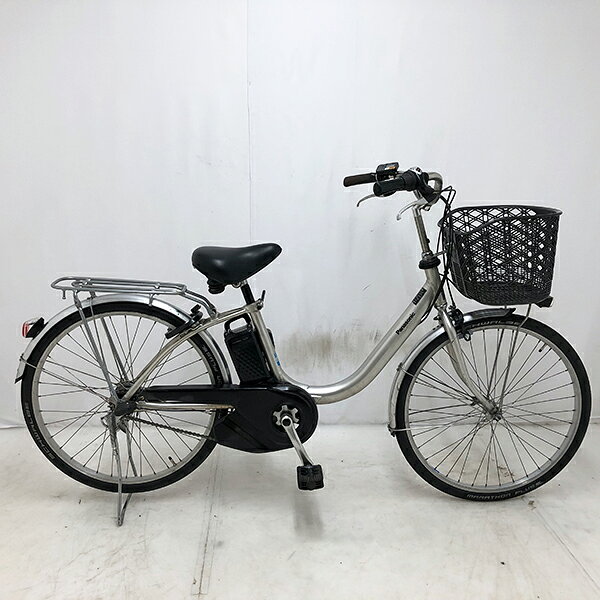 ◇◆◇◆◇ 商 品 情 報 ◇◆◇◆◇ 【外観ランク】　Bランク 【リユース・中古】　電動アシスト自転車 【メーカー】　パナソニック 【タイヤ】　　24インチ 【ギア】　　　内装3段 【カラー】　　シルバー系 LEDバッテリーライト ローラーブレーキ 最新基準モーター搭載 アルミフレーム キャリアクラス18 サークル錠付き(スペアキー：無し) バッテリー・充電器付き 12Ahバッテリー搭載(実力容量：90-81％) ソーラーオートテール　作動未確認 安全性に問題のあるパーツは全て交換済み！ 【！注意事項！】 リユース商品の為、装備、スペックが純正と異なる場合がございます。 パーツ交換時に別メーカーのパーツが付いている場合がございます。 説明書の付属は御座いません。 画像に写りきれない使用・保管に伴う小傷や線傷がある場合がございます。 店舗と在庫共有している場合が御座いますので、品切れの際はキャンセル扱いとなります。