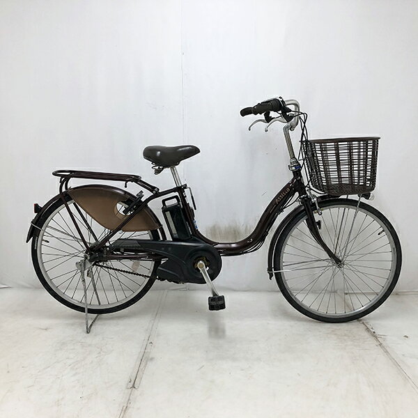 ◇◆◇◆◇ 商 品 情 報 ◇◆◇◆◇ 【外観ランク】　Bランク 【リユース・中古】　電動アシスト自転車 【メーカー】　ブリヂストン 【タイヤ】　 24インチ 【ギア】　 内装3段 【カラー】　 ブラウン系 LEDバッテリーライト ローラーブレーキ アルミフレーム 新基準モーター搭載 キャリアクラス27 サークル錠付き(スペアキー：無し) バッテリー・充電器付き 6.6Ahバッテリー搭載(実力容量：70-61％) 安全性に問題のあるパーツは全て交換済み！ 【！注意事項！】 リユース商品の為、装備、スペックが純正と異なる場合がございます。 パーツ交換時に別メーカーのパーツが付いている場合がございます。 説明書の付属は御座いません。 画像に写りきれない使用・保管に伴う小傷や線傷がある場合がございます。 店舗と在庫共有している場合が御座いますので、品切れの際はキャンセル扱いとなります。