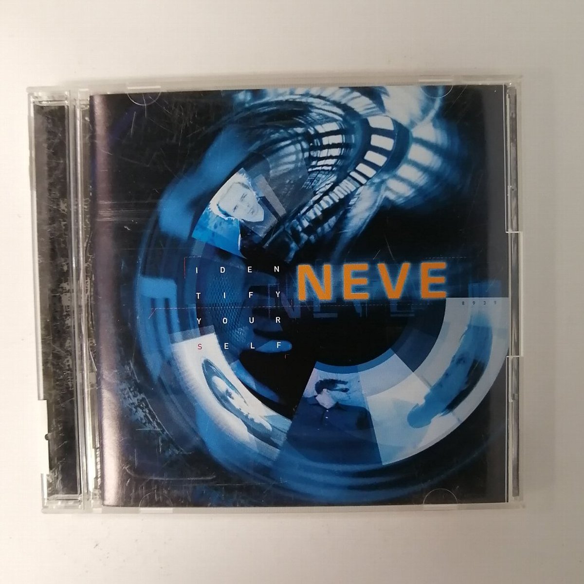 ZC21229【中古】【CD】IDENTIFY YOURSELF/ニーヴ NEVE