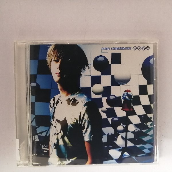 【収録曲】 　【01】GLOBAL COMMUNICATION 　【02】GOOD MORNING N.Y.C 　【03】GLOBAL COMMUNICATION (Let's! 耳コピ Version) 　　含む全3曲収録 ★　必ずお読みください　★ -------------------------------------------------------- 【送料について】 　　●　1商品につき送料：300円 　　●　商品代金10,000円以上で送料無料 　　●　商品の個数により、ゆうメール、佐川急便、ヤマト運輸 　　　　ゆうパックのいずれかで発送いたします。 　　当社指定の配送となります。 　　配送業者の指定は承っておりません。 -------------------------------------------------------- 【商品について】 　　●　VHS、DVD、CD、本はレンタル落ちの中古品で 　　　　ございます。 　　 　　 　　●　ケース・ジャケット・テープ本体に 　　　　レンタルスタンプやバーコードシール等が 　　　　貼ってある場合があります。 　　　　クリーニングを行いますが、汚れ・シール・若干のキズ等が 　　　　残る場合がございます。 　　●　映像・音声チェックは行っておりませんので、 　　　　神経質な方のご購入はお控えください。 --------------------------------------------------------