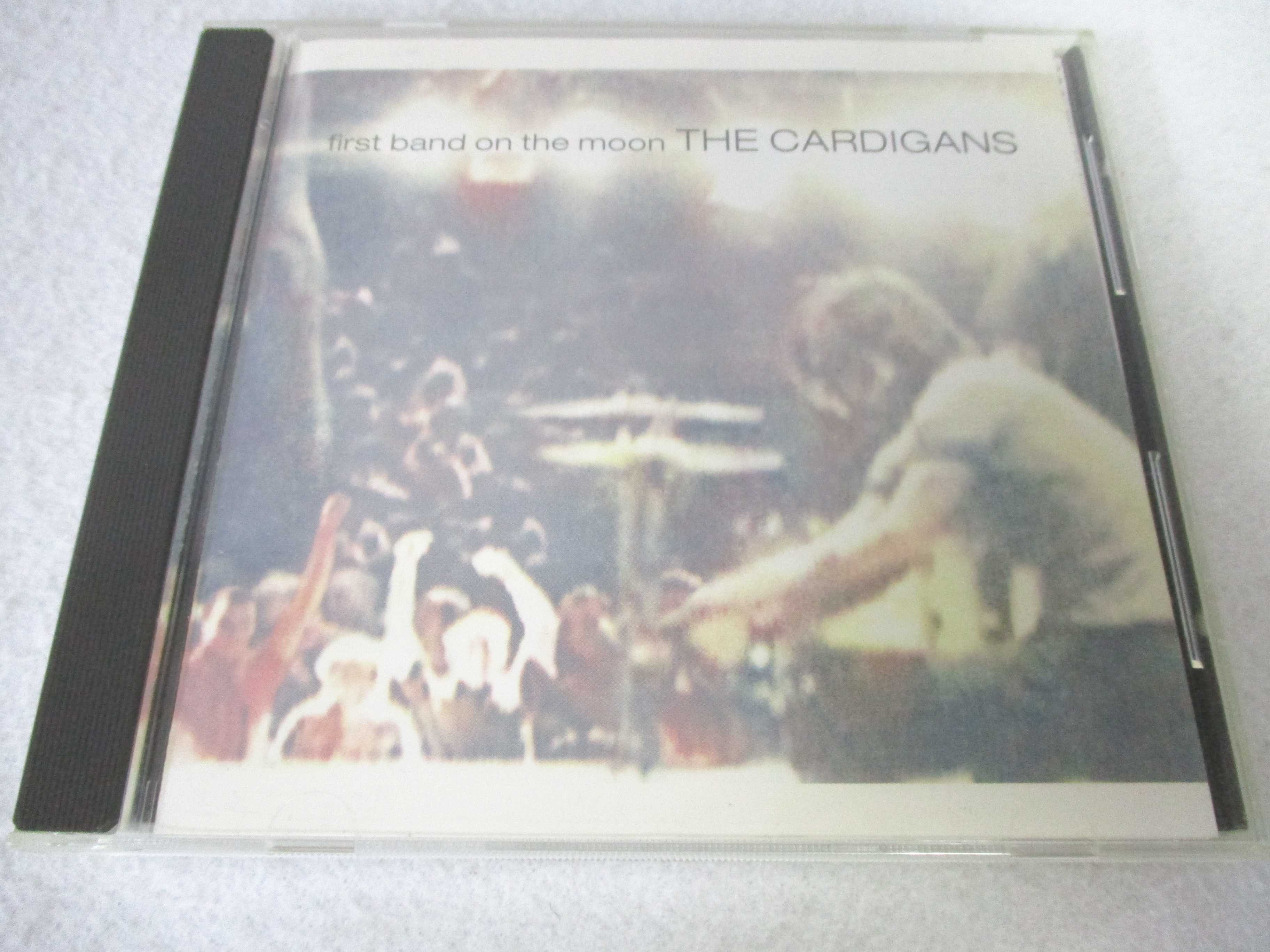 AC05187 【中古】 【CD】 First band on the moon/THE CARDIGANS