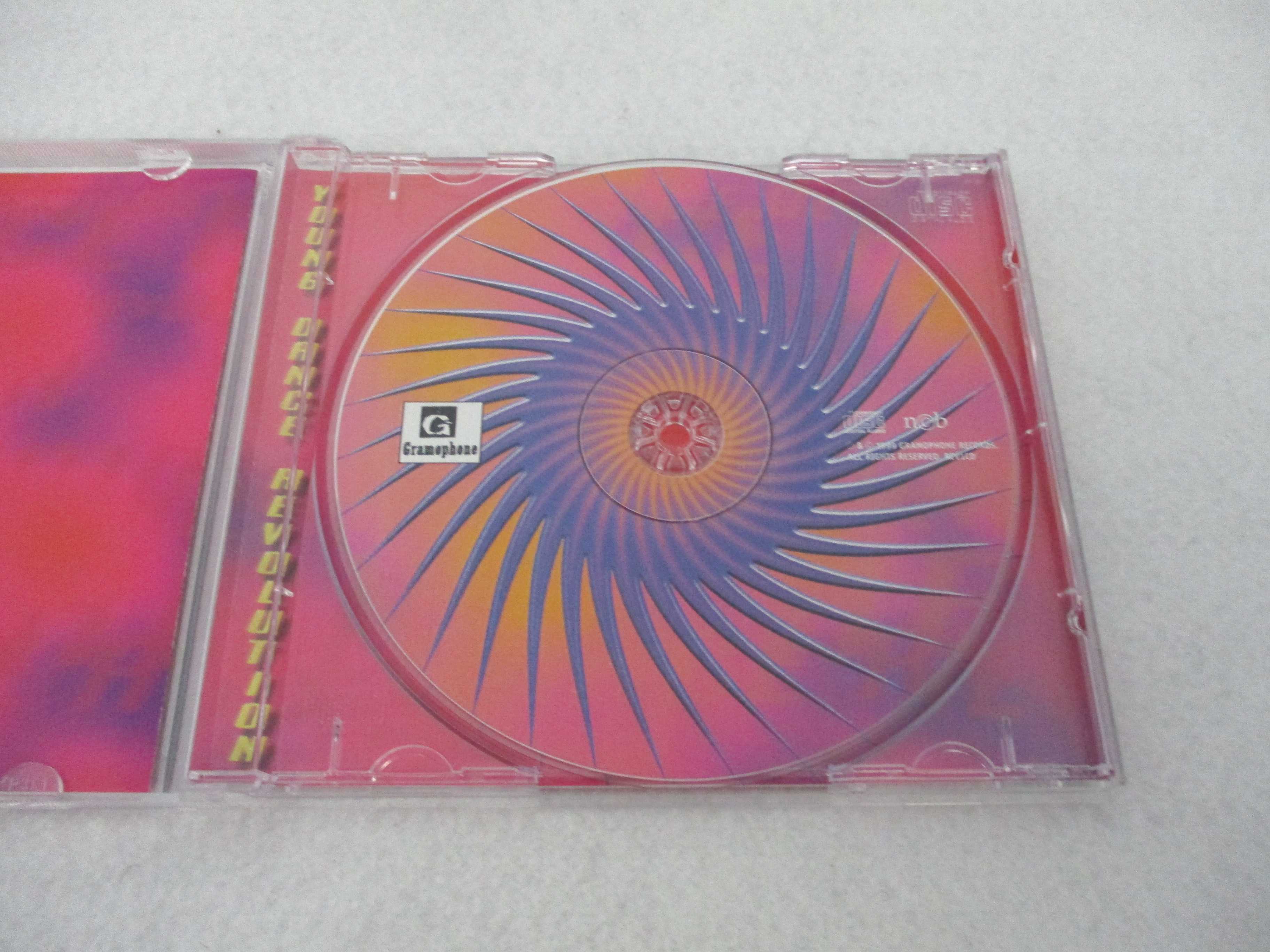 AC06822 【中古】 【CD】 YOUNG DANCE REVOLUTION VOL.1/TOY-BOX 他