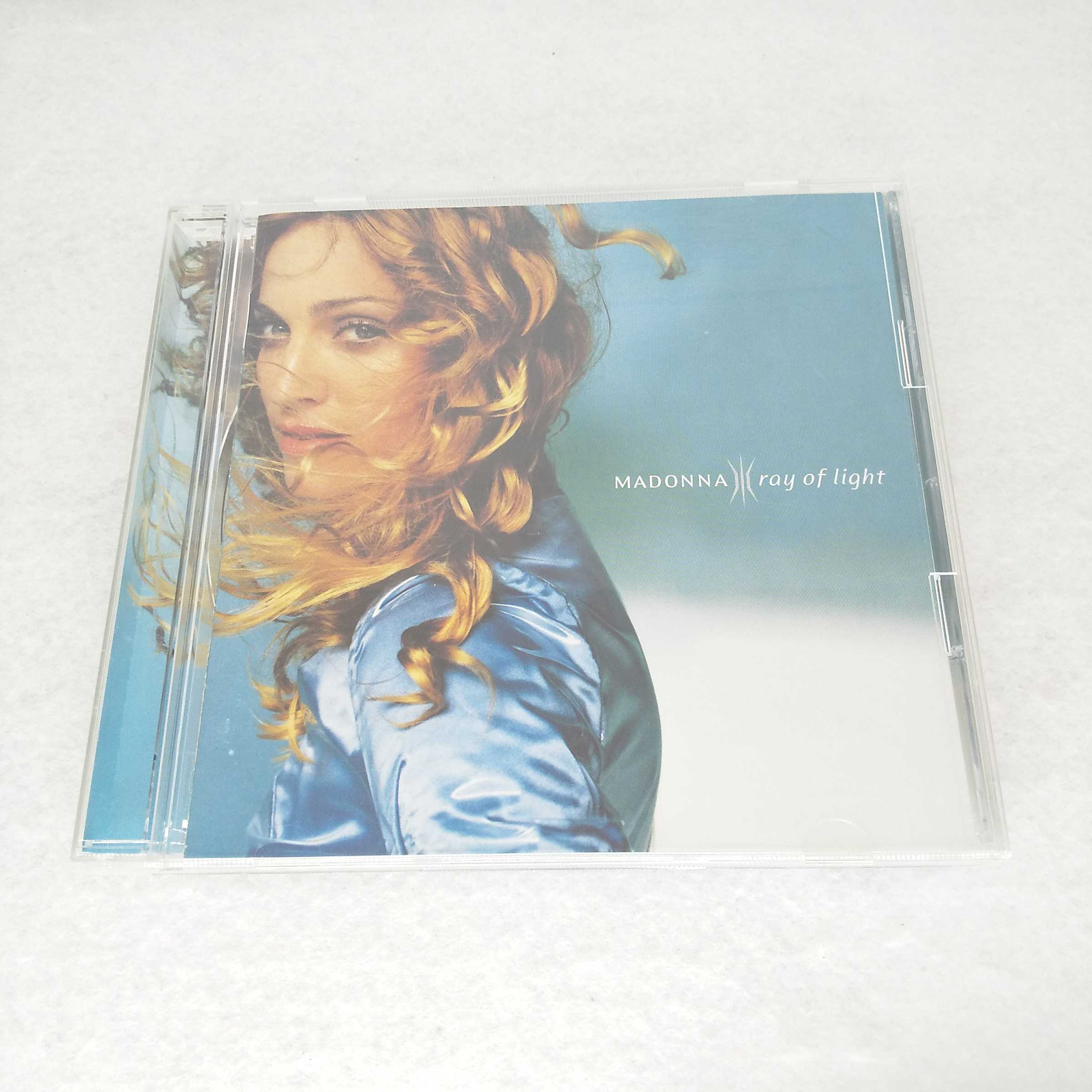 AC08975 【中古】 【CD】 ray of light/MADONNA