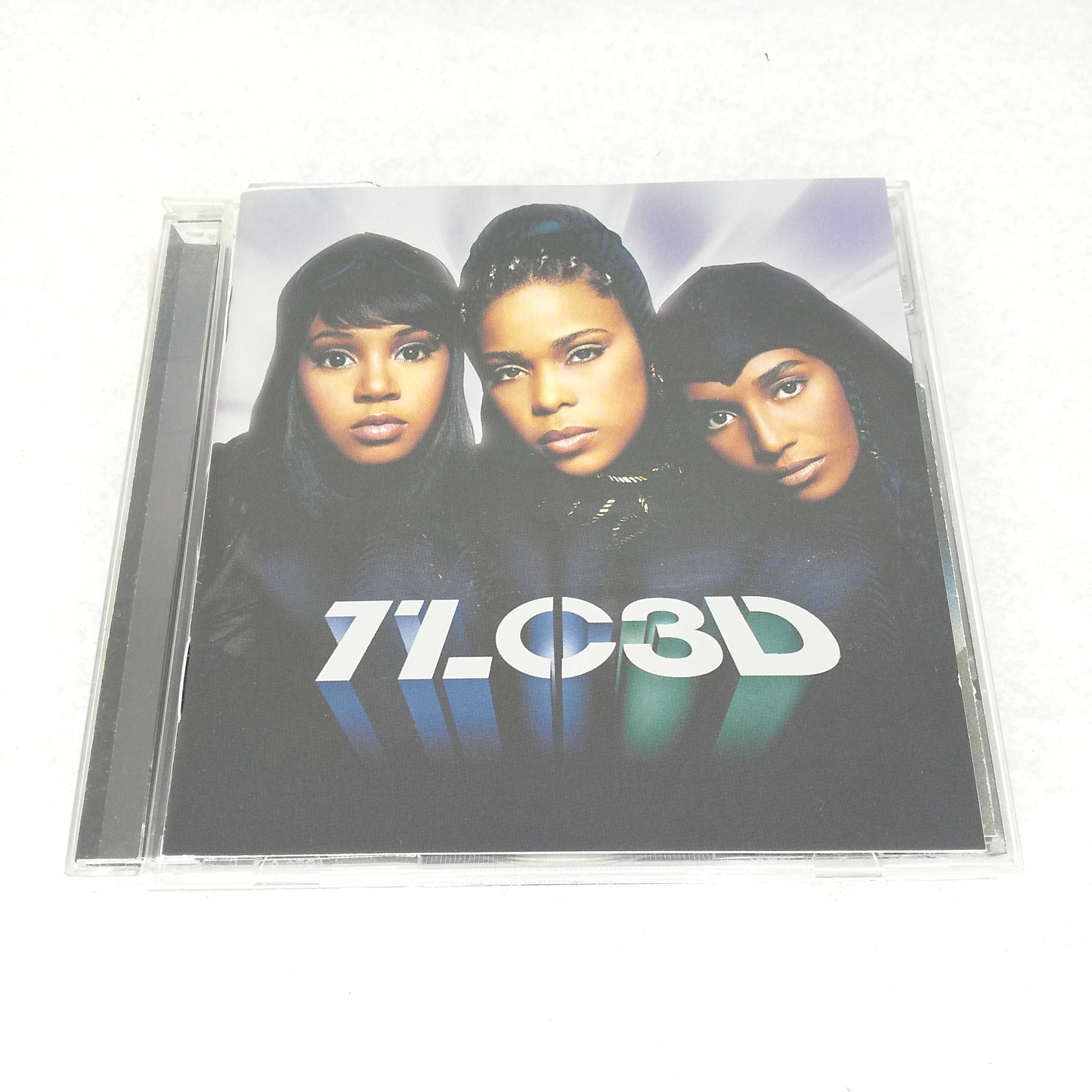 【収録曲】 　【01】3D (Intro) 　【02】Quickie 　【03】Girl Talk 　　含む全13曲収録 【状態】ジャケットに若干劣化があります。 ★　必ずお読みください　★ -------------------------------------------------------- 【送料について】 　　●　1商品につき送料：300円 　　●　商品代金10,000円以上で送料無料 　　●　商品の個数により、ゆうメール、佐川急便、ヤマト運輸 　　　　ゆうパックのいずれかで発送いたします。 　　当社指定の配送となります。 　　配送業者の指定は承っておりません。 -------------------------------------------------------- 【商品について】 　　●　VHS、DVD、CD、本はレンタル落ちの中古品で 　　　　ございます。 　　 　　 　　●　ケース・ジャケット・テープ本体に 　　　　レンタルスタンプやバーコードシール等が 　　　　貼ってある場合があります。 　　　　クリーニングを行いますが、汚れ・シール・若干のキズ等が 　　　　残る場合がございます。 　　●　映像・音声チェックは行っておりませんので、 　　　　神経質な方のご購入はお控えください。 --------------------------------------------------------