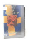 1958年 ワールドカップ スウェーデン大会 ※ジャケットにレンタルシールあり ★　必ずお読みください　★ -------------------------------------------------------- 【送料について】 　　●　1商品につき送料：300円 　　●　商品代金10,000円以上で送料無料 　　●　商品の個数により、ゆうメール、佐川急便、 　　　　ゆうパックのいずれかで発送いたします。 　　当社指定の配送となります。 　　配送業者の指定は承っておりません。 -------------------------------------------------------- 【商品について】 　　●　VHS、DVD、CD、本はレンタル落ちの中古品で 　　　　ございます。 　　 　　 　　●　ケース・ジャケット・テープ本体に 　　　　バーコードシール等が貼ってある場合があります。 　　　　クリーニングを行いますが、汚れ・シール等が 　　　　残る場合がございます。 　　●　映像・音声チェックは行っておりませんので、 　　　　神経質な方のご購入はお控えください。 --------------------------------------------------------！！こちらの商品はビデオテープです！！