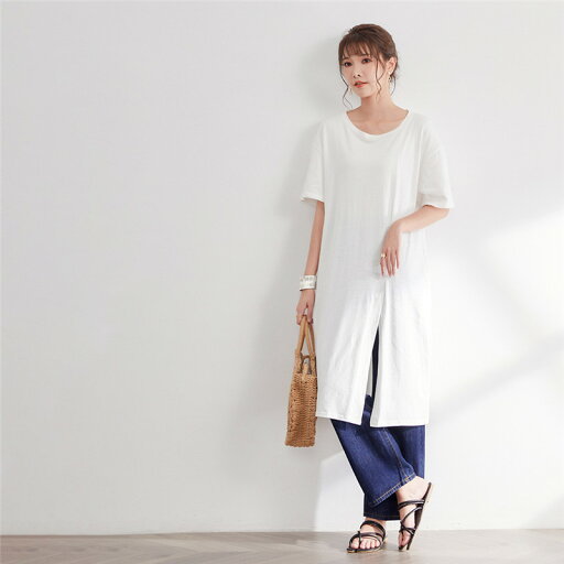 シンプル Tシャツワンピース レディース 夏 新商品 スプリットスカート 無地 ワイルド ルーズ 半袖ドレス 女性 シンプル Tシャツワンピース レディース 夏 新商品 スプリットスカート 無地 ワイルド ルーズ 半袖ドレス 女性