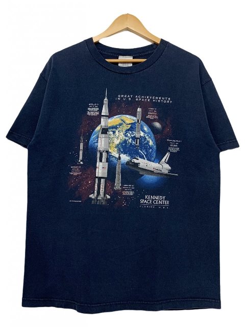 00s KENNEDY SPACE CENTER Print S/S Tee 紺 L ケネディー宇宙センター 半袖 Tシャツ プリント 企業物 企業T APOLLO 11 アポロ11号 ネイビー 古着 【中古】