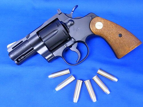 ��ǥ륬�� ���ʥ� ����� �ѥ����� 2.5����� ��R-model�� HW