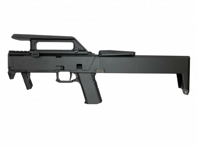 　☆マグプル FMG-9を再現できるコンバージョンキット☆ ・グロック17/18C ガスガン用コンバージョンキット(東京マルイ/VFC/WE) ※東京マルイ G17 Gen.4には対応しません。上記3メーカー以外の対応は確認されておりません。 ◎ユニークなギミックを持つマグプル FMG-9を再現。 コンパクトなケース型形状からワンモーションでSMGに展開します。 ※※当製品はコンバージョンキットです※※ ガスガン本体は別売りとなりますので別途ご用意ください。 組み込みにはガスガンの分解、組み立ての知識及び技術を要するため、上級者向け製品となります。 当キットの組込によるパーツの破損、性能の低下、怪我やその他法律への抵触等が発生しても当店は一切責任を負いません。