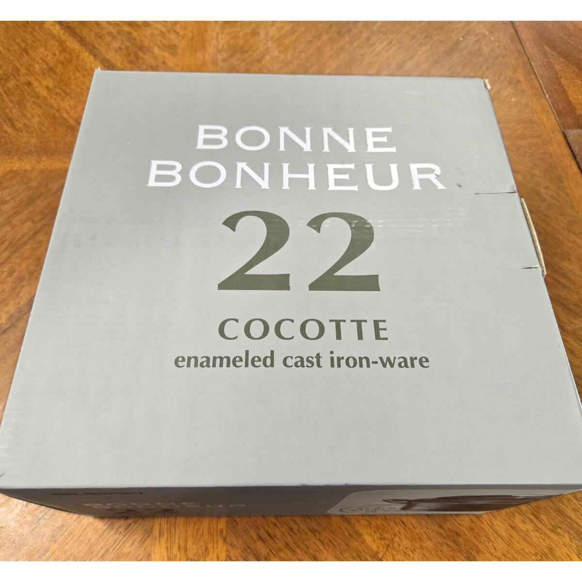 限定1個【アウトレット】 ボンボネール BONNE BONHEUR ココット 22cm ブラック キッチングッズ 調理道具 調理用品 無水 炊飯 両手鍋 黒 鋳物 アウトレット 特価 キッチン用品 おしゃれ 人気 シンプル アウトドア キャンプ 電磁調理器 オーブン 黒色 鍋 セール newworldnet-10014150 ニューワールドネット名品倶楽部 サンプル画像2