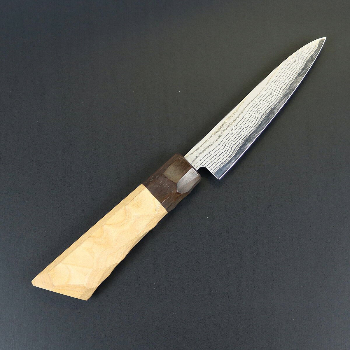 【ギフト対応可】【限定1丁】【ム印】 名栗柄 ダマスカス VG10 ペティ120mm 選べる無料ラッピング キッチン用品 キッチングッズ 調理器具 調理用品 切れ味抜群 よく切れる 万能包丁 庖丁 包丁一人暮らし 新生活 プレゼント 贈り物