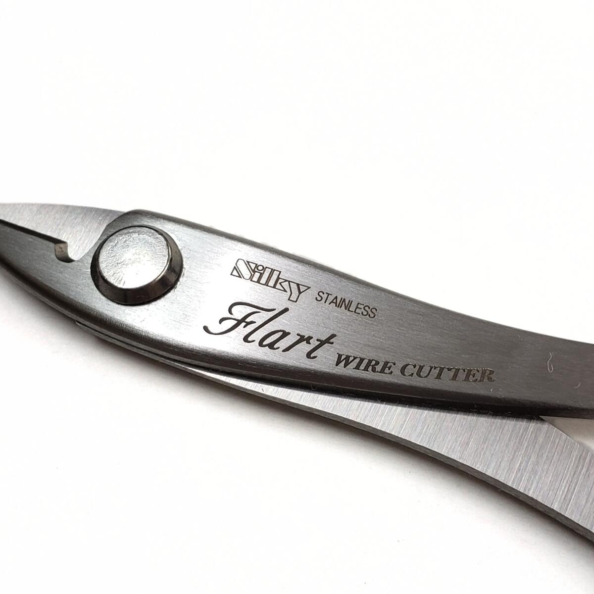 【ギフトバッグ対応可】【Silky】 関の刃物 シルキー ワイヤー切り 160mm 工作 DIY 工芸 ワイヤーカット 切れ味抜群 よく切れる 作業用 園芸 ガーデニング 図工 釣り フィッシング 加工 業務用 軽作業 手作り 学校用品 事務用品 オフィス用品 便利グッズ クラフト newworldnet-10004650 ニューワールドネット名品倶楽部 サンプル画像2