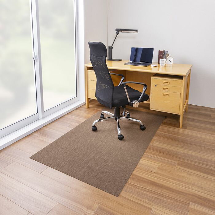 サンコー おくだけ吸着デスク足元マット ロング160×90cm チェアマット 90×160cm チェアマット 160×90cm チェアーマット 床の傷防止 シンプル おしゃれ ブラウン KX-57